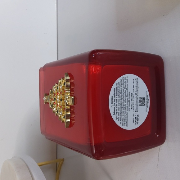 Bloom & Prosper 1-Wick Christmas Scented Candle, NWT - Picture 4 of 5